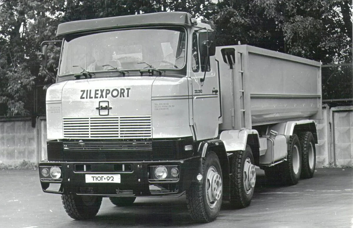 ЗИЛ-30.250