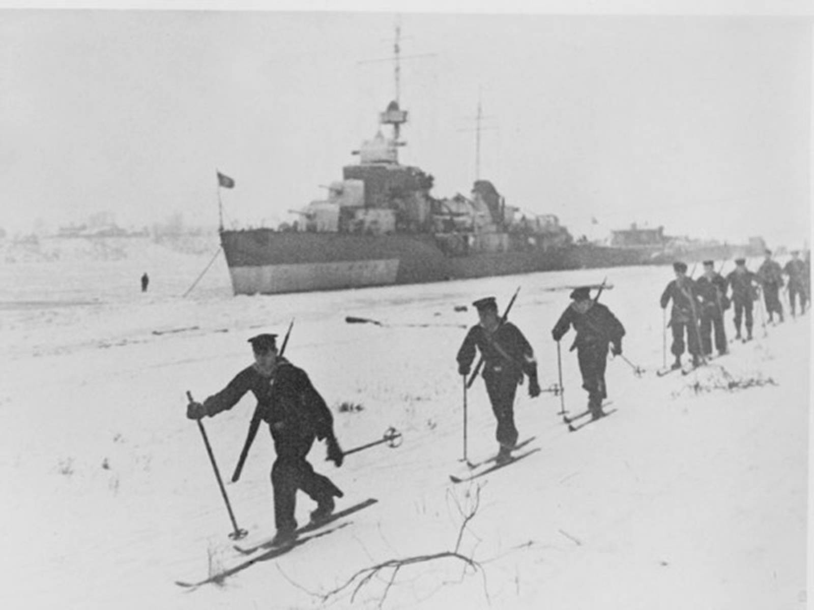 Моряки в прорыве блокады Ленинграда