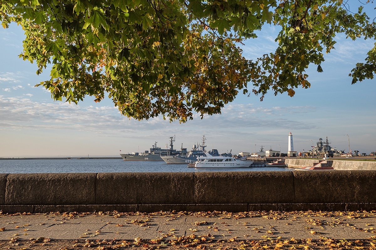 Петербург фото кронштадта. Кронштадт город. Город Кронштадт Ленинградской области. Кронштадт 1886. Старая часть города Кронштадт — Санкт-Петербург, г. Кронштадт.